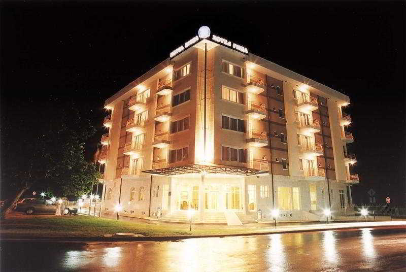 Apartcomplex Ritza St Constantin et Helena Extérieur photo