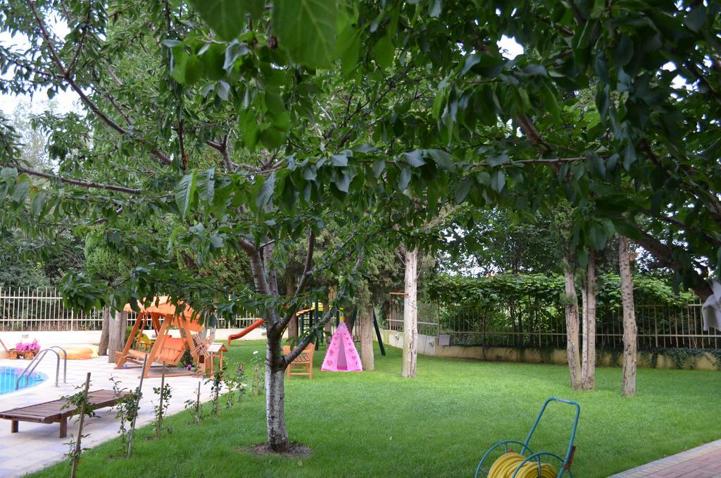 Apartcomplex Ritza St Constantin et Helena Extérieur photo