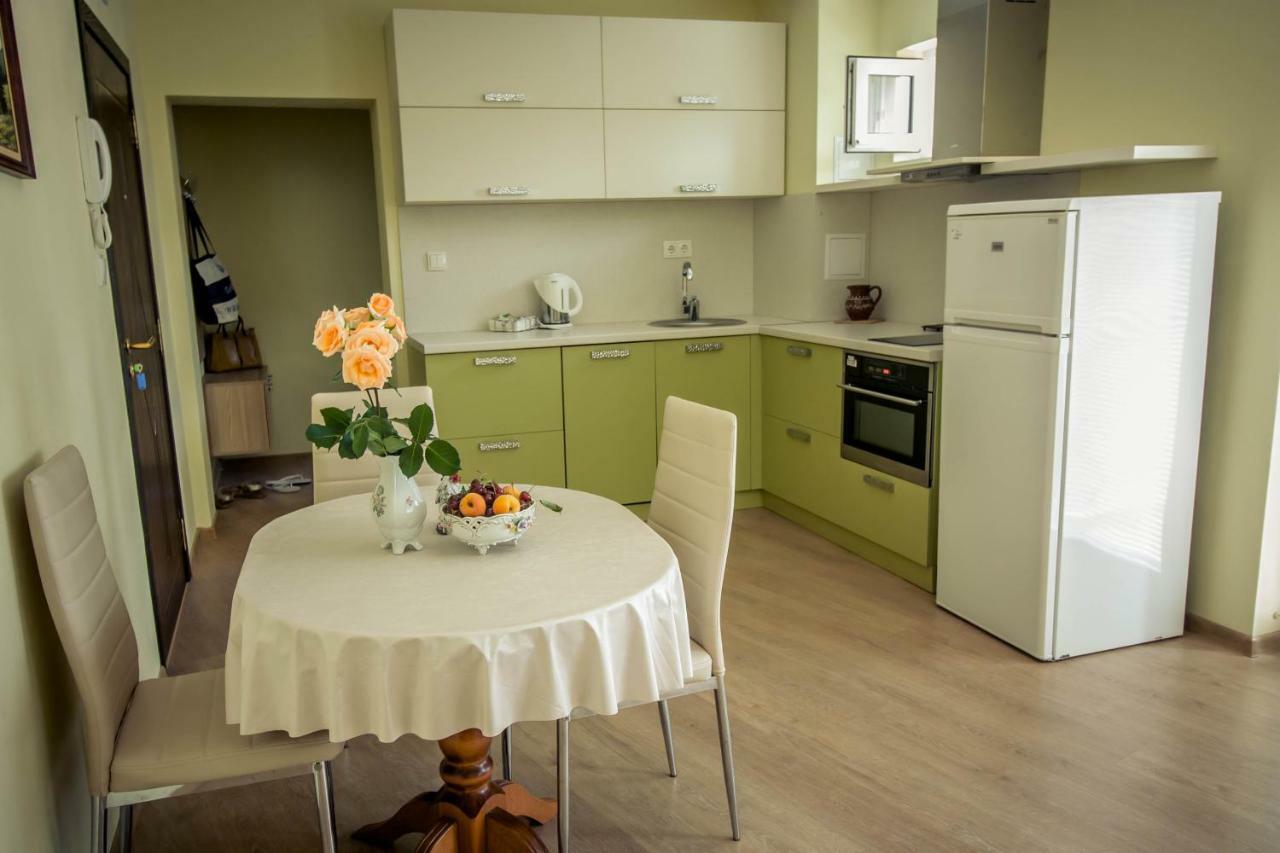 Apartcomplex Ritza St Constantin et Helena Extérieur photo