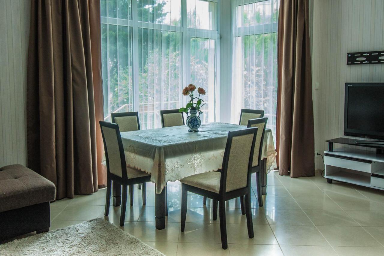 Apartcomplex Ritza St Constantin et Helena Chambre photo